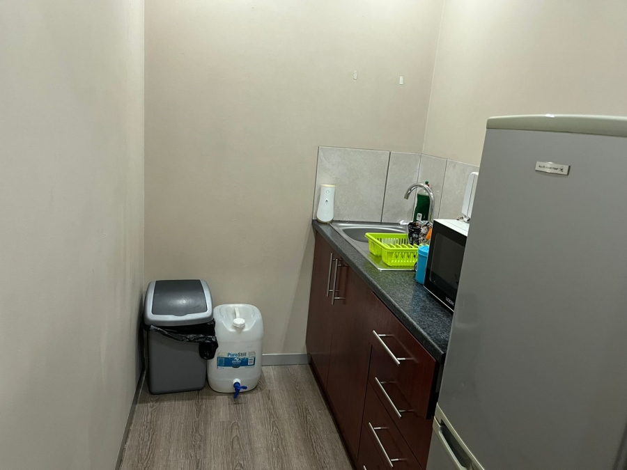 To Let commercial Property for Rent in Oos Einde Free State